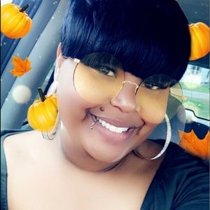 Meet your Posher, Adrian